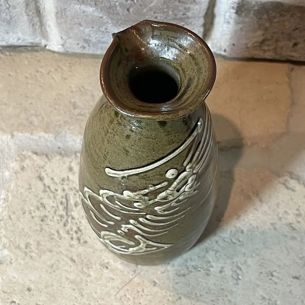 Studio Art Pottery Vase 6.5 Inch Olive Green Fish Skeleton Fossil‎ Signed